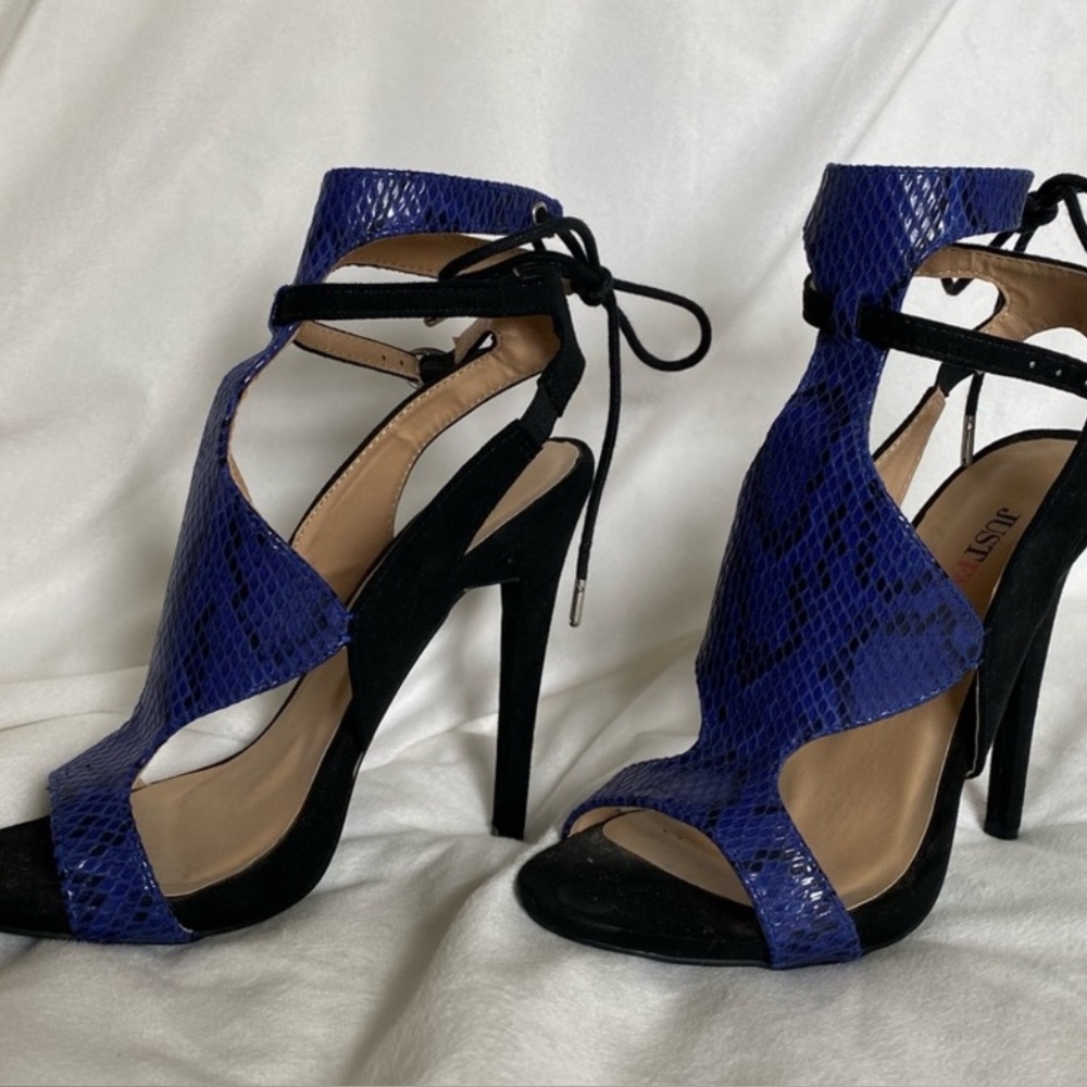 JustFab Blue and Black Heels